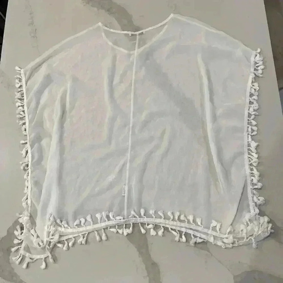 Adreamly Women’s Beach Swim Cover Up White Kafton White Pom Pom Trim Small - Picture 5 of 5